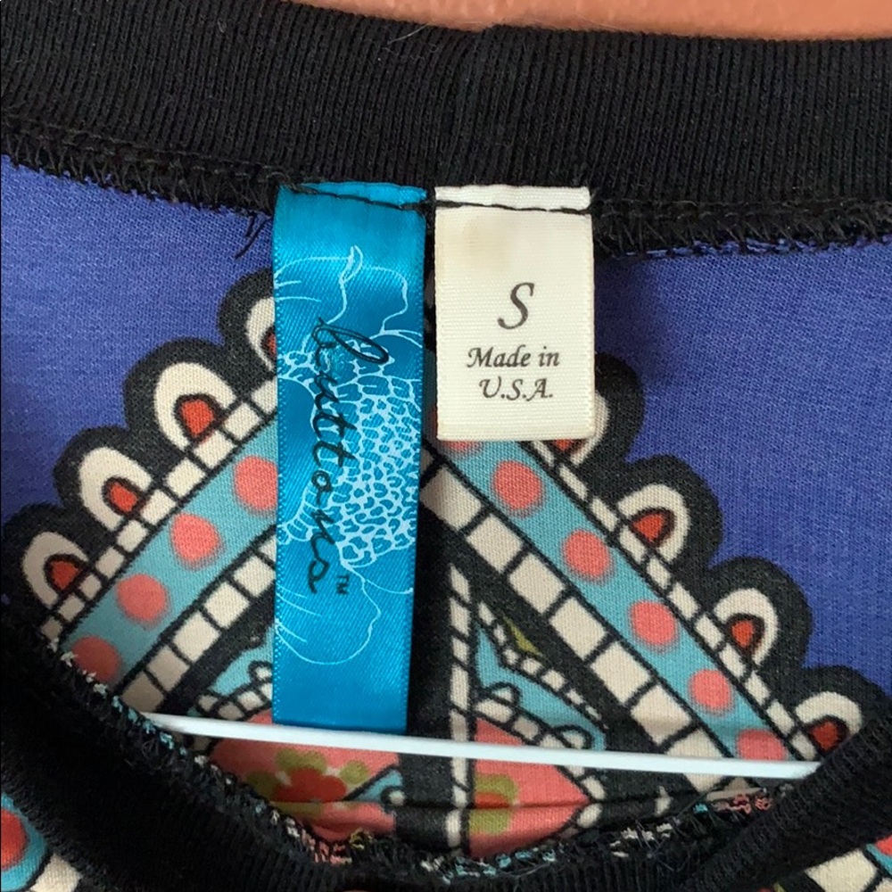 Colorful Pullover - Picture 4 of 6